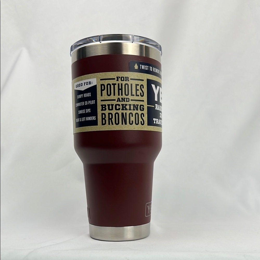 YETI Rambler 30 oz Mug - Wild Vine - Burgundy - NWT - Picture 4 of 7